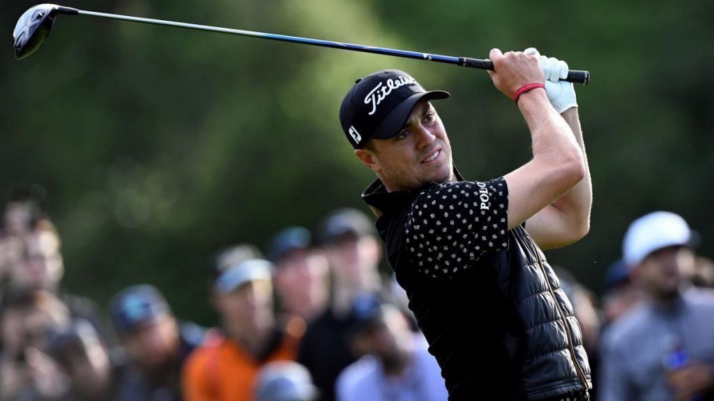 Justin Thomas impone su jerarquía y toma el liderato en Ohio